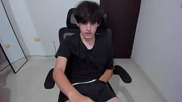 Czat XXX na żywo – eren_188