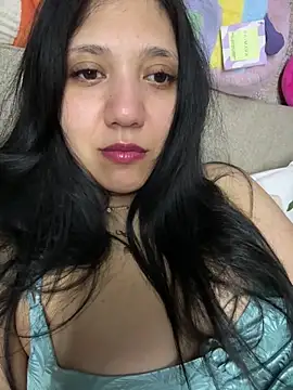 PrincessYYara Pertunjukan Webcam