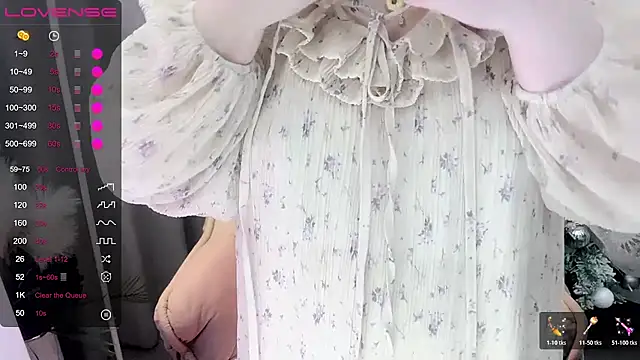 Monica-666888- Chat XXX in diretta