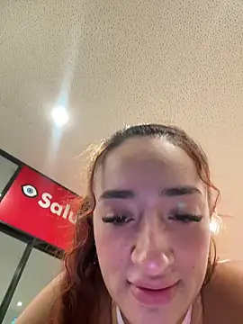 Chat XXX en directo de ariiel_