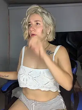 noah_ec's Webcam Show