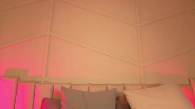 mia_adams_bmのライブXXXチャット