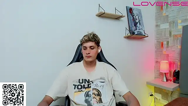 flaquito___ 网络视讯表演