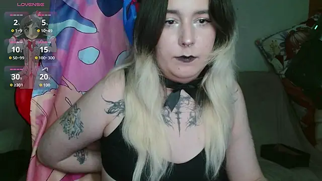 mirabite_'s Live XXX Chat