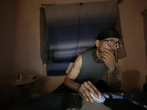 Chat XXX en directo de ThrowedWorldWide
