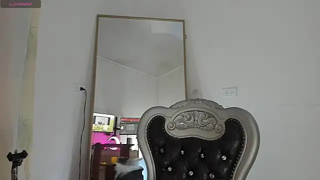 XXX chat uživo modela Hela_wet