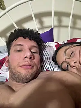 XXX chat uživo modela Valentinacouple