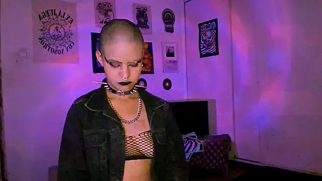 alex_one888 Live XXX Chat
