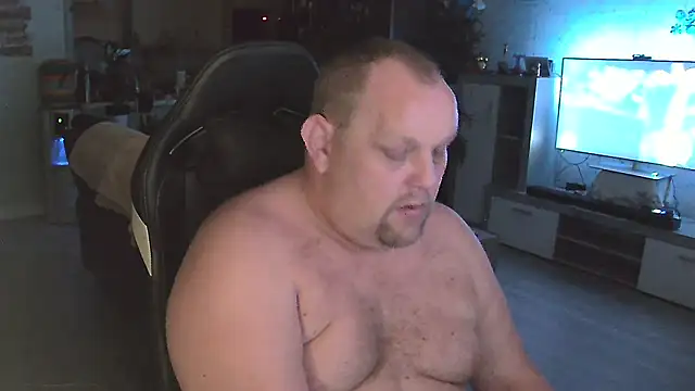 Hotfire-112 webcam show