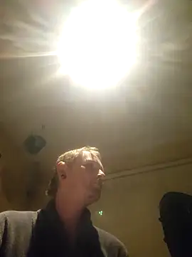 piercingpik webkamerás műsora