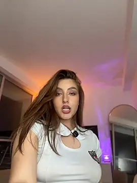 Anavi_ Adlı Modelin Canlı XXX Sohbeti