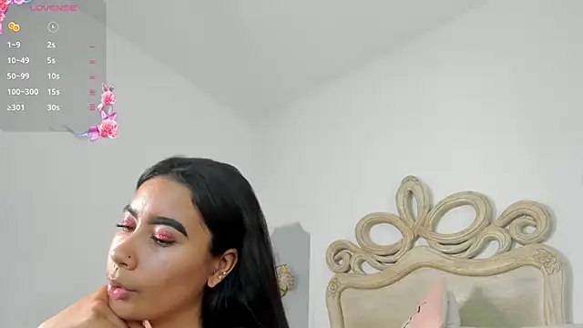 paulina_lux Chat XXX in diretta