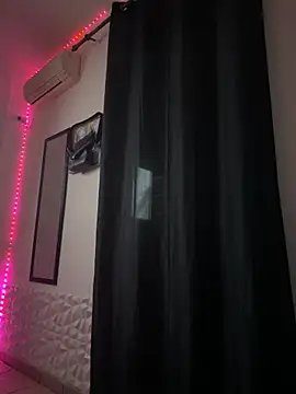 Herbert0000 Chat XXX live