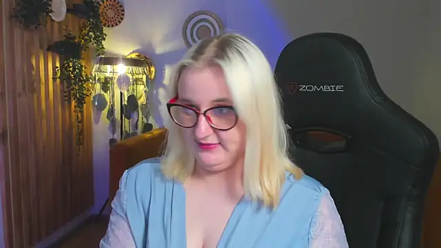 LioraArdyn Pertunjukan Webcam