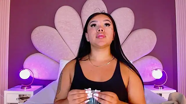 XXX chat uživo modela MarianaGarciaa__