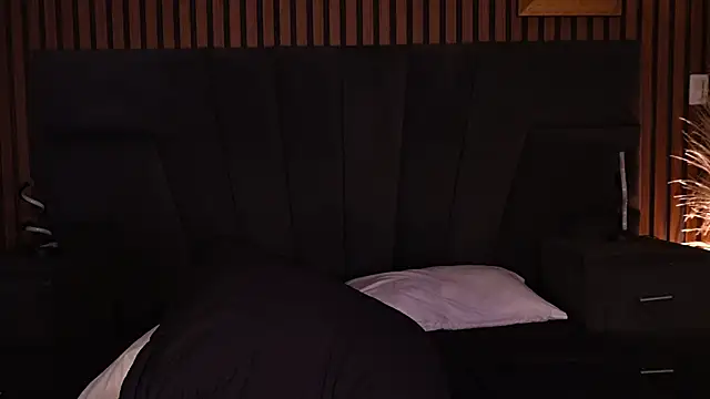 Онлайн чат XXX Melany_Luv