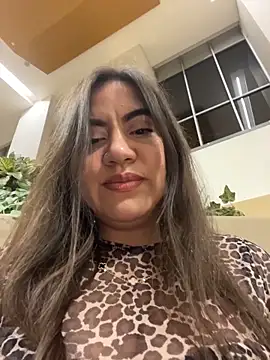 Chatroom XXX en direct de Iam__Cristal