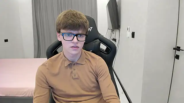Webkamerová show bonekoambalabu