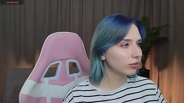 AliceIsmar's Webcam Show