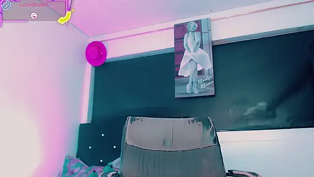 Kendall_hornyy's Webcam Show