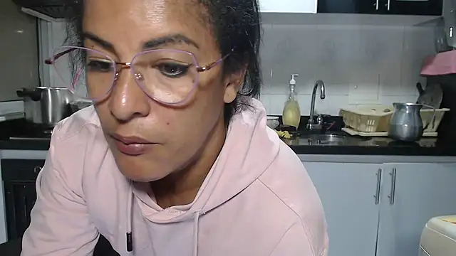 kateleyagrey Webcam-Show
