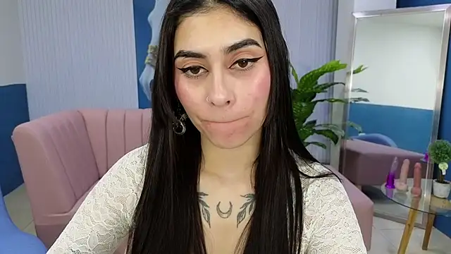 amy_lovelydoll's Live XXX Chat