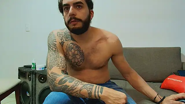 thomas_gun Chat XXX live