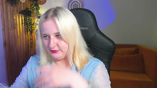 LioraArdyn Chat XXX in diretta