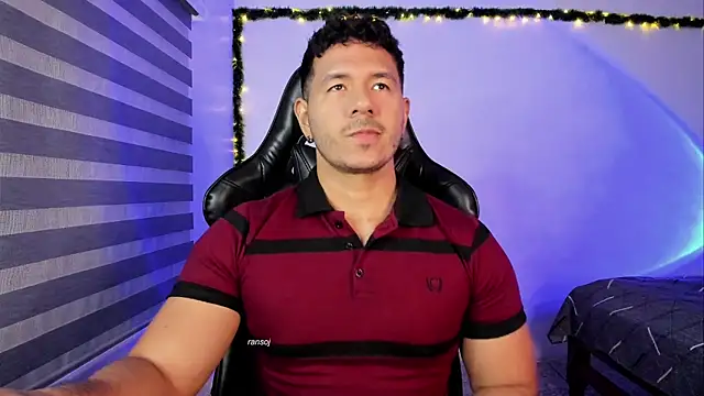 Chat XXX ao vivo de ransoj