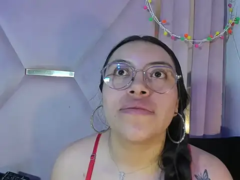 Živý XXX chat Nicky66h