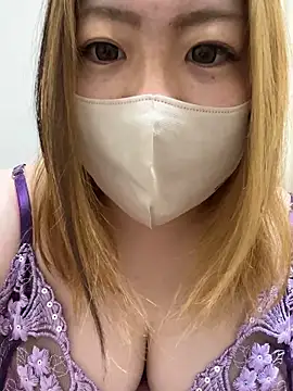 Show modela ichigomilk11 na web-kameri