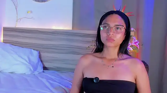 EvaLune Live XXX Chat