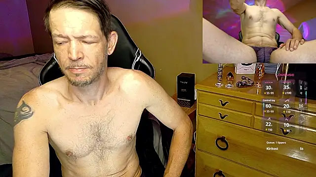 MasterForgedRayy's Webcam Show