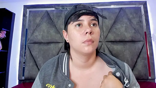 AbbySmiitth_'s Live XXX Chat