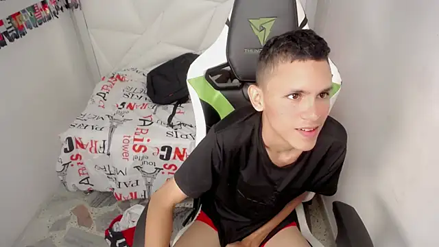 Webkamerová show sombra_18