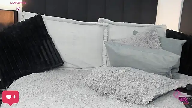 Amarae_ élő XXX-chatje