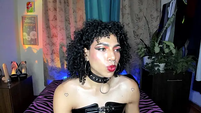 Angel_White25 Show in webcam