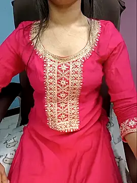 Aditi_1 Live XXX Chat