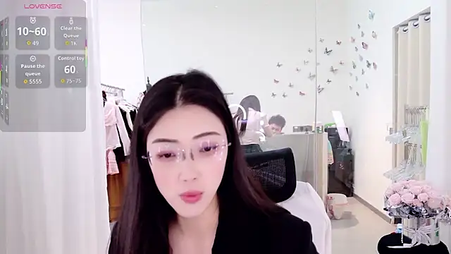 yangyang-777 – Live XXX-chat
