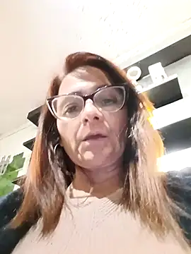 Dannial51 élő XXX-chatje