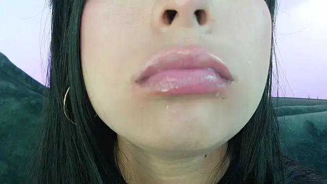 Živý XXX chat mia_roux1