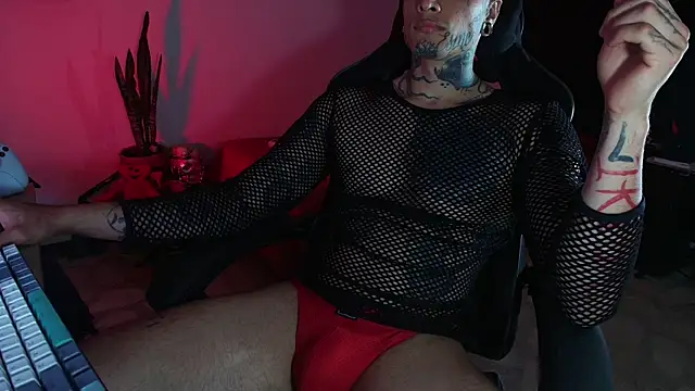 Ryuk_it Chat XXX in diretta