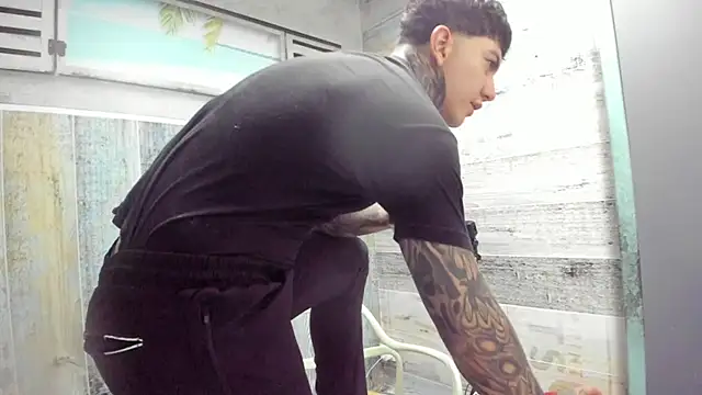 Gury_tattoo 라이브 XXX 채팅