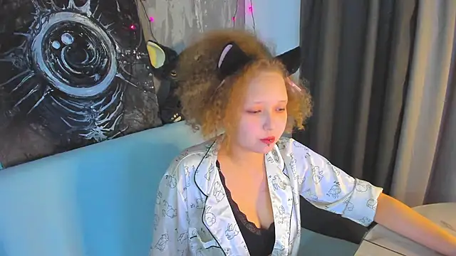 Senya_Sol Chat XXX in diretta