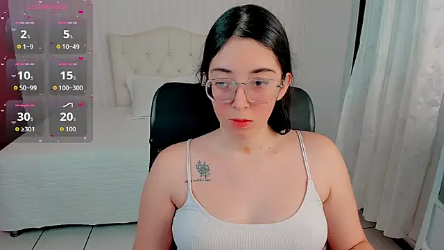 Chat +18 de hottie_emma_james ao vivo