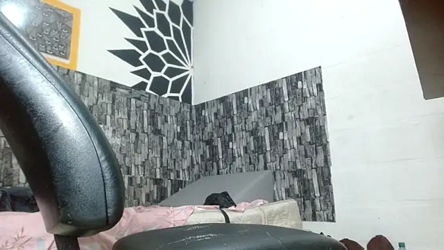 Show de stripnolimits na webcam
