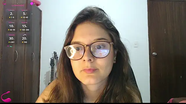 MadieeLorez Live XXX-chat