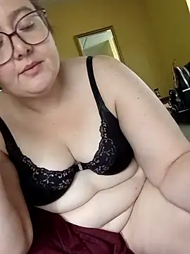 Pokazy przed kamerką – XEmoxkittyx