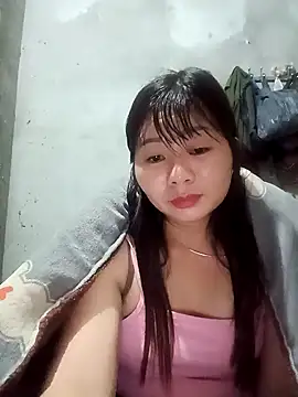 vangkt-cute's Live XXX Chat