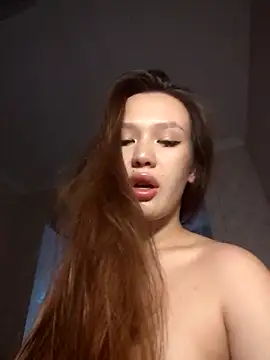 XXX chat uživo modela HotVibeK